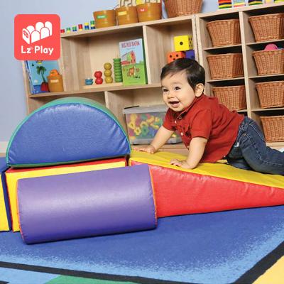 China Plastic Soft Playground LZplay L-RT40 Indoor Playground for sale