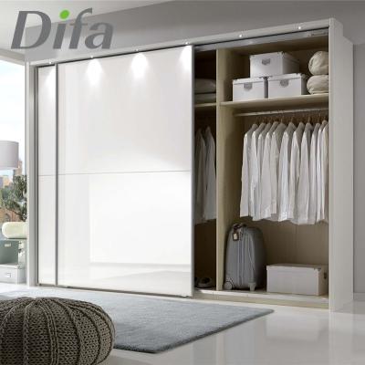 China Environmental Friendly Modern Customized Built In Sliding Door Wardrobes Bedroom for sale