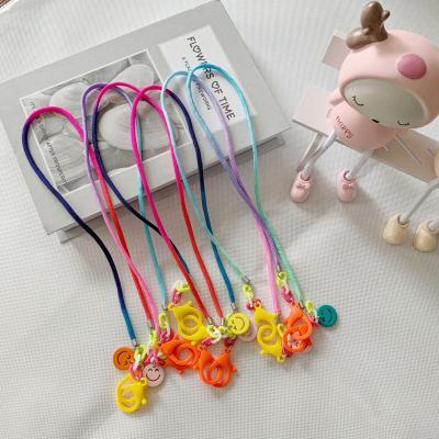 China Environmentally Friendly Lanyard For Children Handy Convenient Glass Safety Holder Hanger Around The Neck for sale