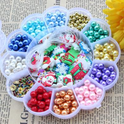 China Environmental Friendly Christmas Pony Beads Plastic Pony Beads Multi Color Pony Beads For Christmas Decorations DIY Jewelry Making Accessories for sale