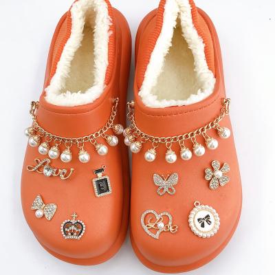 China Fashion.various Color.custom 2022 hot sale high-class metal logo letter luxury clog pins charms shoe decoration Bling charms diamonds for sale