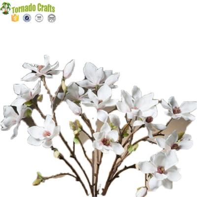 China Valentine's Day Artificial Silk Wholesale Flower White Magnolia For Hotel Wedding Decor for sale