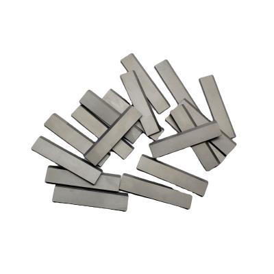 China High Wear Resistance Carbide Inserts For Hay Mixer Blades for sale