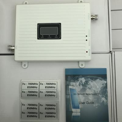 China Signal Booster For New Mobile Phones Launch LTE Network B28/700 B5/850MHz Mobile Phone Signal Booster Repeater Amplifier 2G 3G 4G White Dual Band Coverage for sale