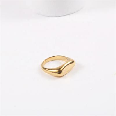 China Fashionable Irregular Shiny Lead Free Nickel Free 18k Women Rings Gold for sale