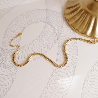 China TRENDY Textured Women Foot Chain Jewelry 316L Stainless Steel 18K Gold Plated Chunky Snake Bone Chain Anklet Thick for sale