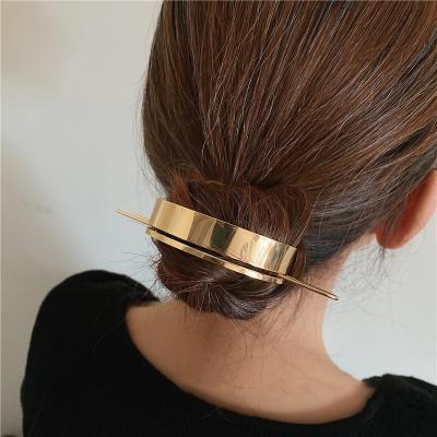 China Simple Hair Pin Hollow Big Hair Chopstick Leaf Pearl Vintage Shiny Statement Hair Accessories Hair Accessories For Women for sale