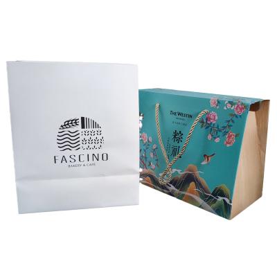 China Manufacturer Printing Food Packaging Recyclable Custom Mooncake Cake Gift Paper Box With Logo for sale