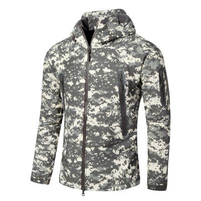 China Softshell Jacket Shark Skin Breathable Military Tactical Hunting Outdoor Jacket for sale