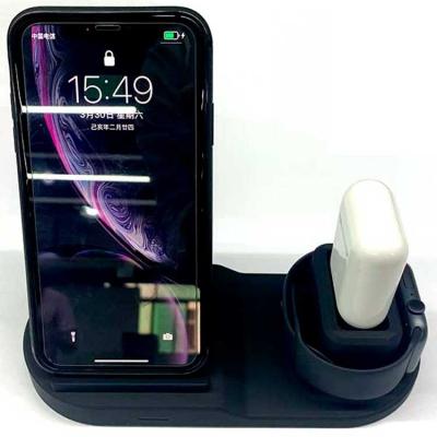 China Universal PHONE 3 in 1 Good Price 15W Fast Car Charging Qi Magnetic Wireless Charger for Phone Watch Earphone and Earphone Stand for sale