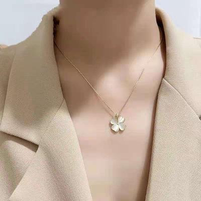 China CLASSIC Luxury Jewelry Necklace Stainless Steel Gold Plated Four Leaf Clover Accessories Necklace for sale