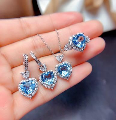 China Lead Free Simple Chain Necklace Blue Heart Gemstone Necklace Earrings Rings Set Ladies Luxury Jewelry Accessories for sale