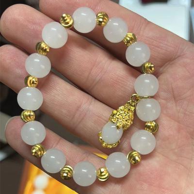 China Glass Lucky Beads Beaded Charm Bracelets Vintage Sand Gold Pixu Jade Bracelet Vintage Accessories White for sale