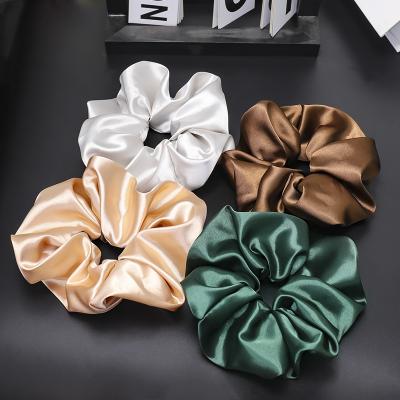 China Luxury Fashion Mulbery Silk Hair Ties For Women Colorful Elegant Silk Hair Scrunchies for sale