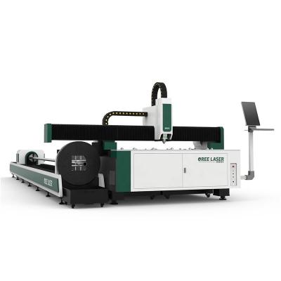 中国 3015 1000W 1500W 3000W Stainless Steel Water Cooled Iron Aluminum Sheet CNC Metal Fiber Laser Cutting Machine Price 販売のため