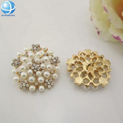 China Washable Custom Round Pearl Buttons Jewelry Metal Button Women Garment Accessories for sale