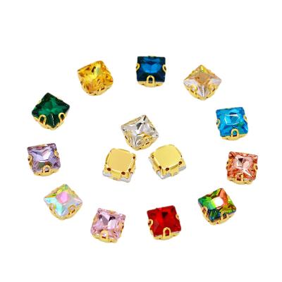 China Wholesale Colored Square Pointback Silver Sew On Glass-Metal Setting Rhinestone With Prongs For Garment Accessaries for sale