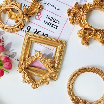 China SOLID COLOR Drop Shipping Copper Color Resin Mini Photo Frame Home Decor Retro Jewelry Setting View Props Photography for sale