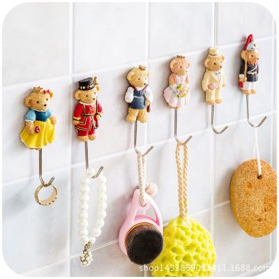 China ZC Viable Creative Love Bear Shape Stainless Steel Hooks Wall Door Coat Hat Hanger Rustproof Key Ring Bathroom Jewelry Chain Hooks for sale