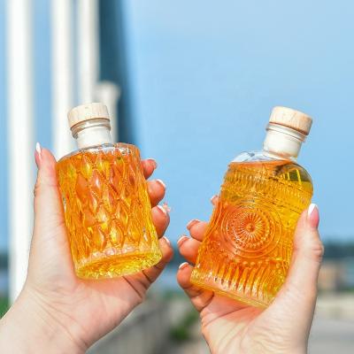 China Ins Argyle Pattern Glass Bottle Beverage Daily Life Sealed Bottle for sale