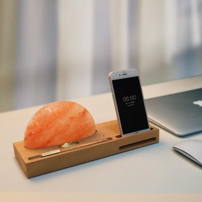 China Qi Himalayan Salt Table Lamp Ambient Lighting Led Bedside Lamp With Wireless Charging Led Lamp Wireless Charger YT-M1804 for sale