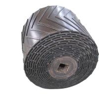 China Vervoerbanden van rubber met patroon van haringbeen voor het transport van glad materiaal Te koop