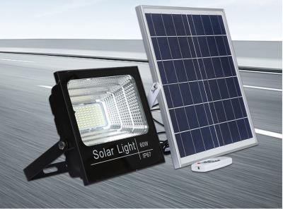 Chine 60w solaire a mené la lumière d'inondation 60W 5000 MAH Solar Led Flood Lights à vendre