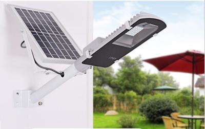 China RoHS 10W Solar LED Street Light 50Hz To 60Hz Solar Street Lamp for sale