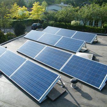 China 12V 2.5KWH 500W To 5000W Solar PV Power System for sale