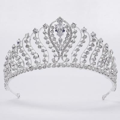 China DA038 Korean BRIGHT European Zirconia Crown Tiara Pearl Girl Princess Birthday Crown For Bride Hair Accessories for sale