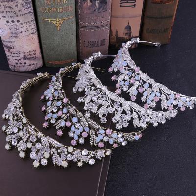 China DA123 Retro Baroque BRIGHT Baroque Bridal Crown 15.5*5.2cm bag 1pc/opp 1 pcs Princess Wedding Tiaras Rhinestone Leaf-shape crown for sale