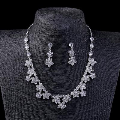 China DA042-S factory stock alloy korean CLASSIC two piece rhinestone bridal jewelry bridal necklace and earrings set wholesale for sale