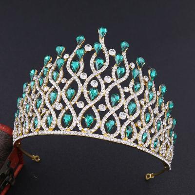 China Geometric Baroque Wedding Headdress Geometric Alloy Inlaid Rhinestones Baroque BRIGHT Accessories DA078 Crystal Bride Crown 1pc/opp Bag For 7-15 Days for sale