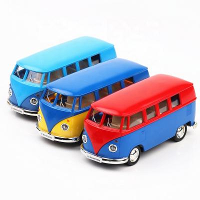 China Toy High Quality 1:36 Scale Model Bus T2 Alloy Bus Diecast Toys for sale