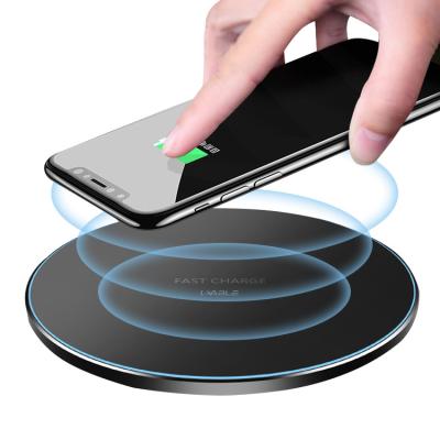 China UniversalÂ   2020 Success Aluminum Round Fast Fast Charging 10w Wireless Charger For Iphone 8 8plus X Xs Xr 11 pro for sale