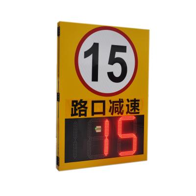 China 220V Input Voltage LED 24GHz Portable Solar Speed Radar Sign with High Brightness for sale