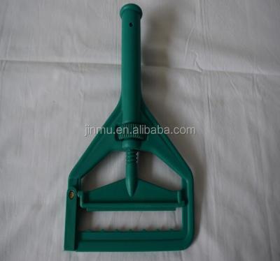 China Viable Free Sample Plastic Wet Mop Clips Wipe Gripper Mop Connector for sale