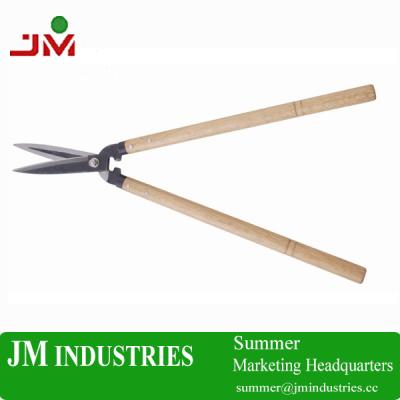 China Free Sample Handle Garden Shear DIY Tools Anti-Slip Pruner Hedge Shear With Wooden Handle for sale