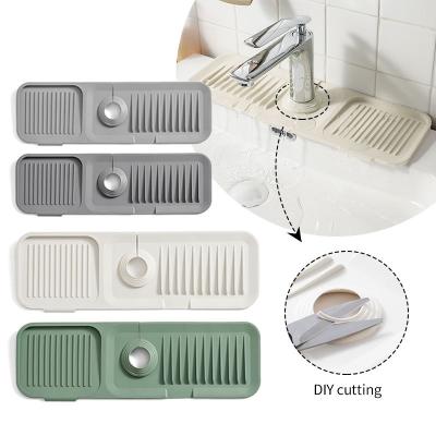 China Hot Selling Viable Promotion Sink Splash Drain Protective Kitchen Faucet Sink Splash Guard Silicone Faucet Drying Mat for sale