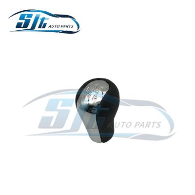 China Brief & Single color for TOYOTA COROLLA YARIS 5 speed 6 speed gear shift leather knob made in carbon fiber for sale