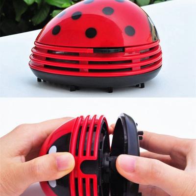 China Household Creative Mini Ladybug Handheld USB Dust Collector Desktop Vacuum Cleaner for sale