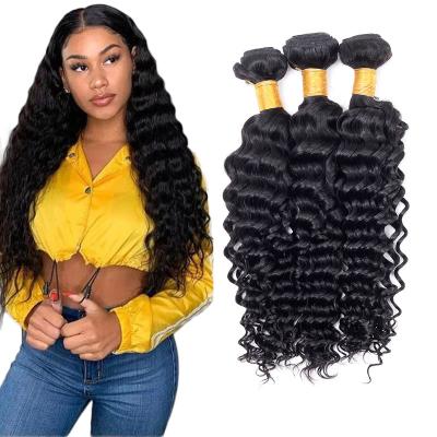 China No tangle & No Shedding Brazilian And Peruvian Hair , Top Selling Brazilian Hair Bundles 30 Inch Deep Wave for sale