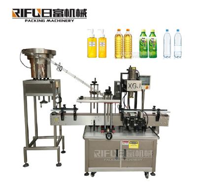 China Beverage Automatic Screw Capping Machine For Mineral Bottle for sale