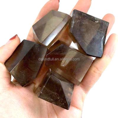 China Wholesale Natural Smoky Quartz Crystal Freeform Faceted Smokey Quartz from China for Decoration for sale