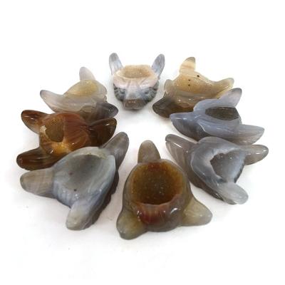 China China wholesale high quality natural hand cut agate geode wolf crystal head for decoration for sale