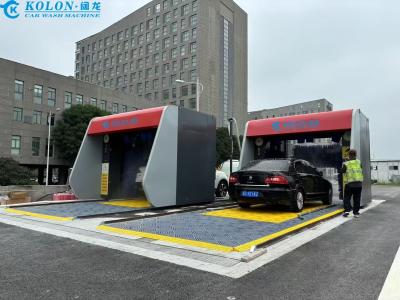 Chine 15 voitures/heure Machine de lavage de voiture à 5 pinceaux à vendre