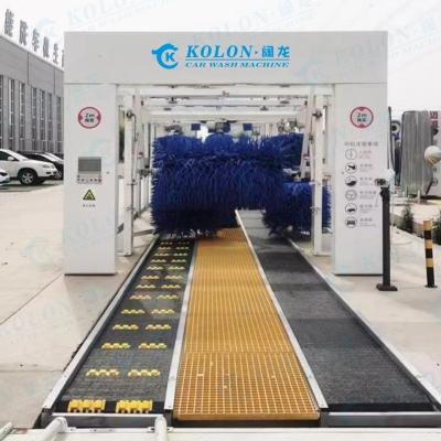 Chine 380V / 50HZ / 3 phases automatique tunnel machine à laver les voitures avec 80 litres de consommation d'eau par voiture à vendre