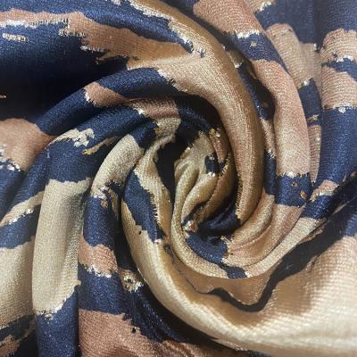 China Breathable 95%polyester 5%spandex flower printed foam crepe foil knitted fabric for garment for sale