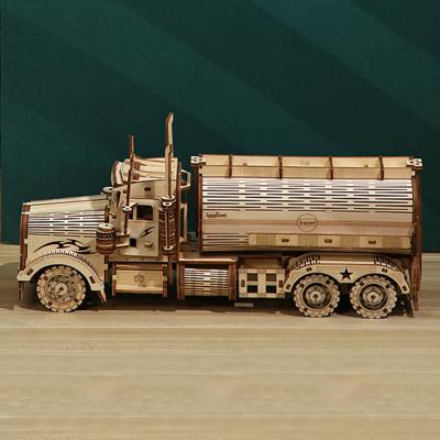 China Laser-Cut Mechanical Saving Wooden Pot Car Fuel Tank Cartoon 3D Toy Puzzle Model Kits Toys For Kids And Adults for sale