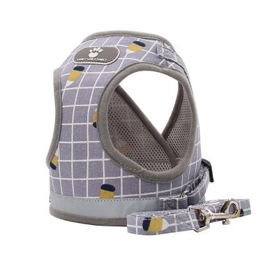 China Breathable Comfortable Reflective Puppy Leash And Lights Plaid Luxury Dog Harness Set Supplies for sale